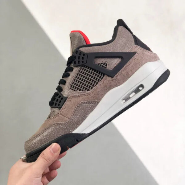 1295f8f2d91cf29f_1800x1800_99856a44-ec29-4917-a110-6ea438bbffee.jpg AJ4 TAUPE