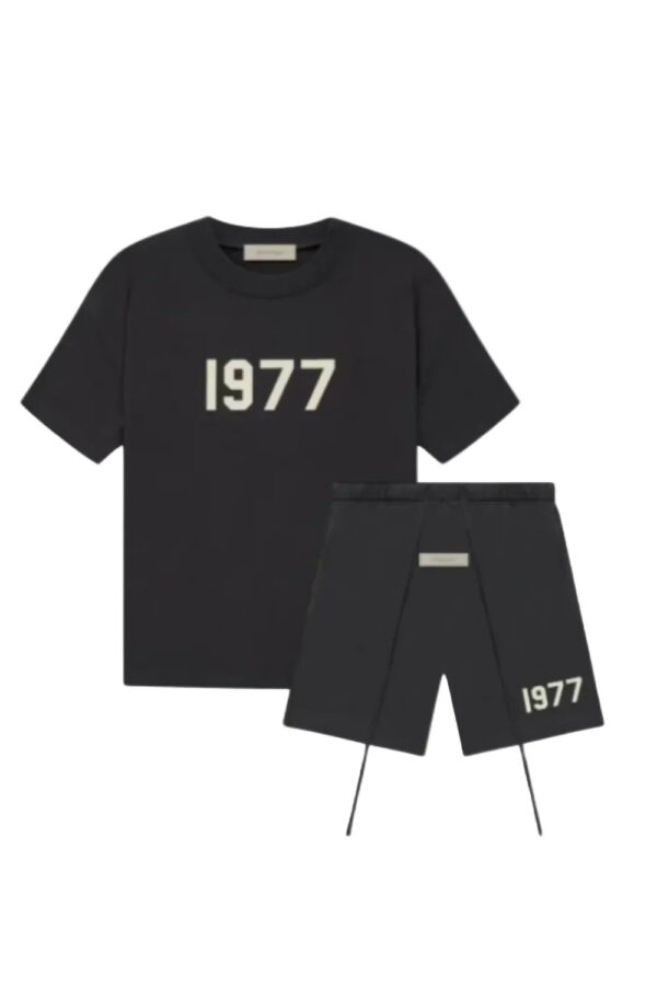 2_e2b0aca7-28fc-43e1-bacb-137849011a46.jpg "1977" Short Set