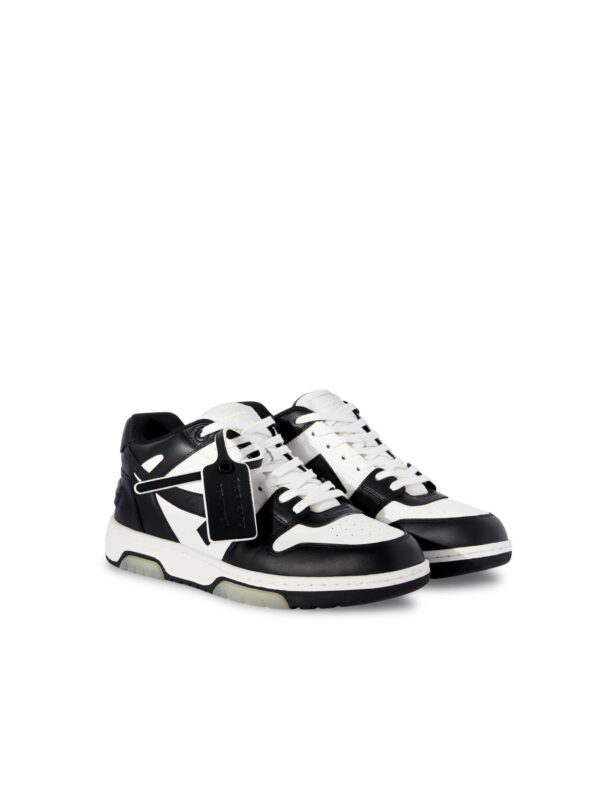 "Off" Sneaker Black/White