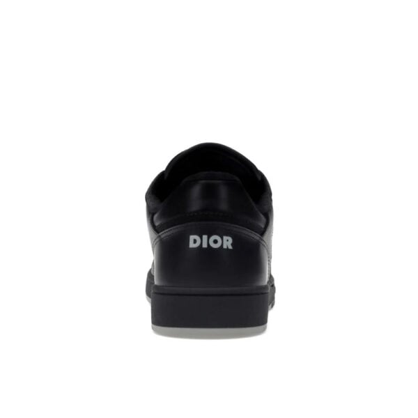 "B27" Low Sneaker