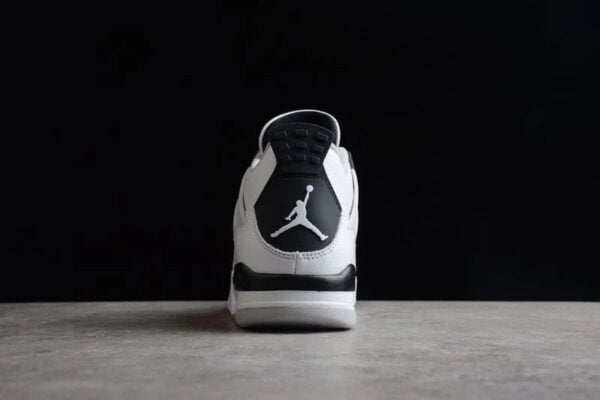 "J4" Tactical Black