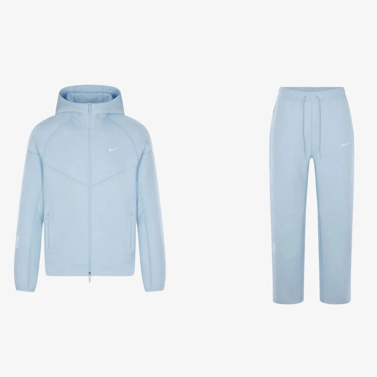 „Nocta“ – Tracksuit