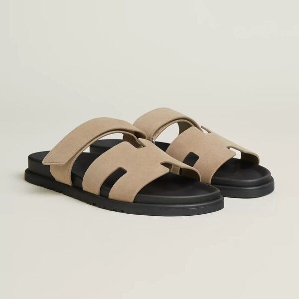 IMG_3745.jpg "Herm" Slides V2