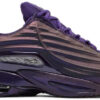"Hot Step" Sneaker