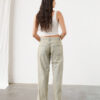 BIA Jeans mit niedriger Taille