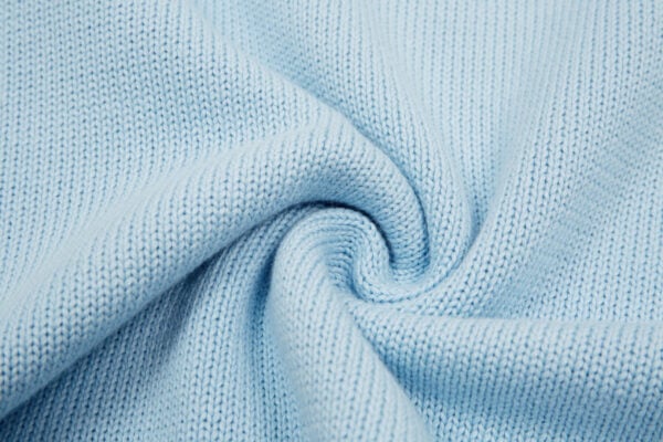 O1CN01MqPfPV1hIqGc8c8MP__2216722454255-0-cib.jpg "Heart" - Sweater Babyblue