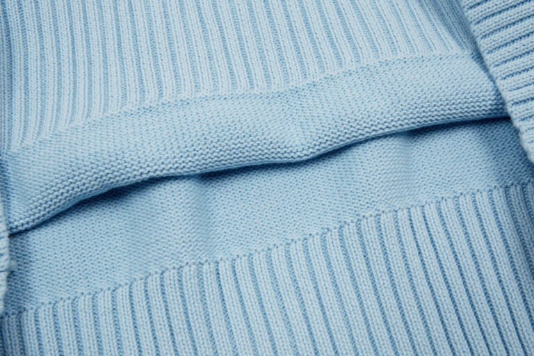 "Heart" - Sweater Babyblue – Ansicht 8