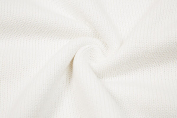 O1CN01dwTxgA1hIqGkpnPYt__2216722454255-0-cib.jpg "Heart" - Sweater